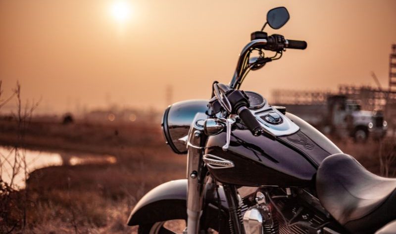 ou coller vignette assurance moto