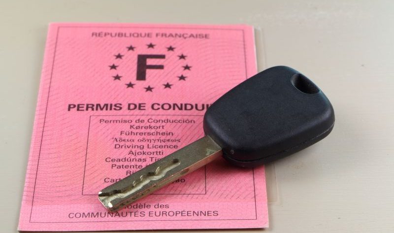 ou se trouve le numero de permis